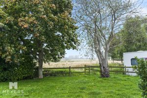 Photo 28- click for photo gallery